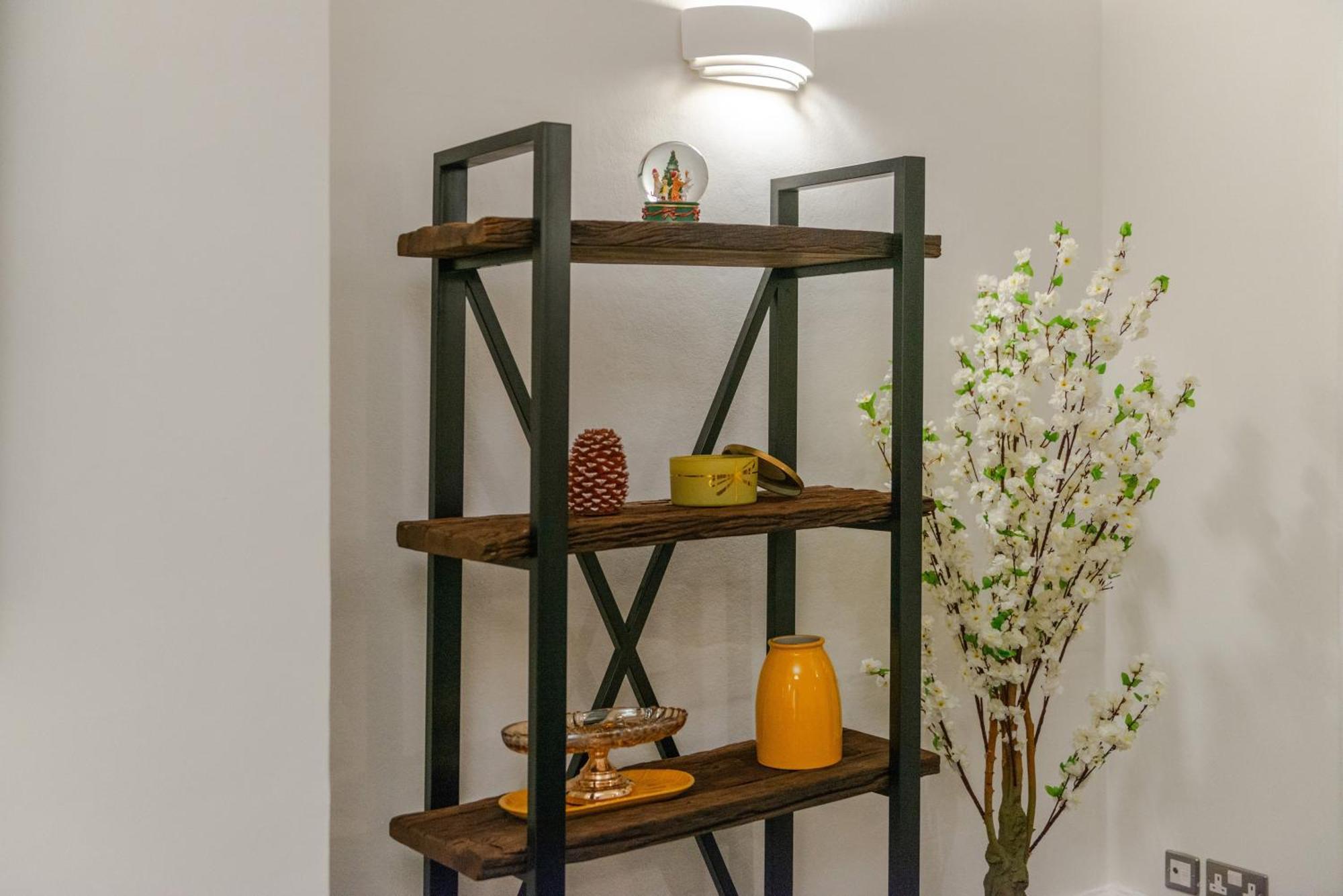 5H Modern Elegance 1-Bedroom City Living In ลอนดอน ภายนอก รูปภาพ