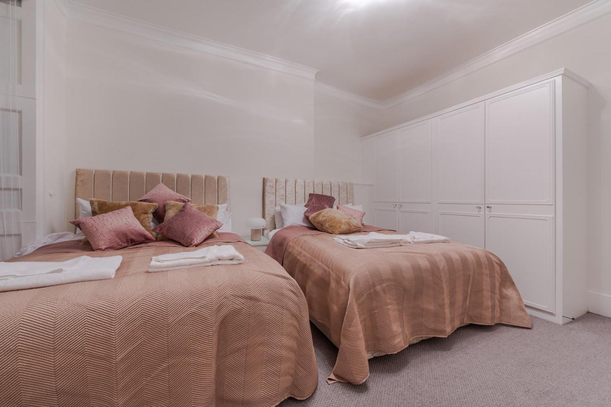 5H Modern Elegance 1-Bedroom City Living In ลอนดอน ภายนอก รูปภาพ